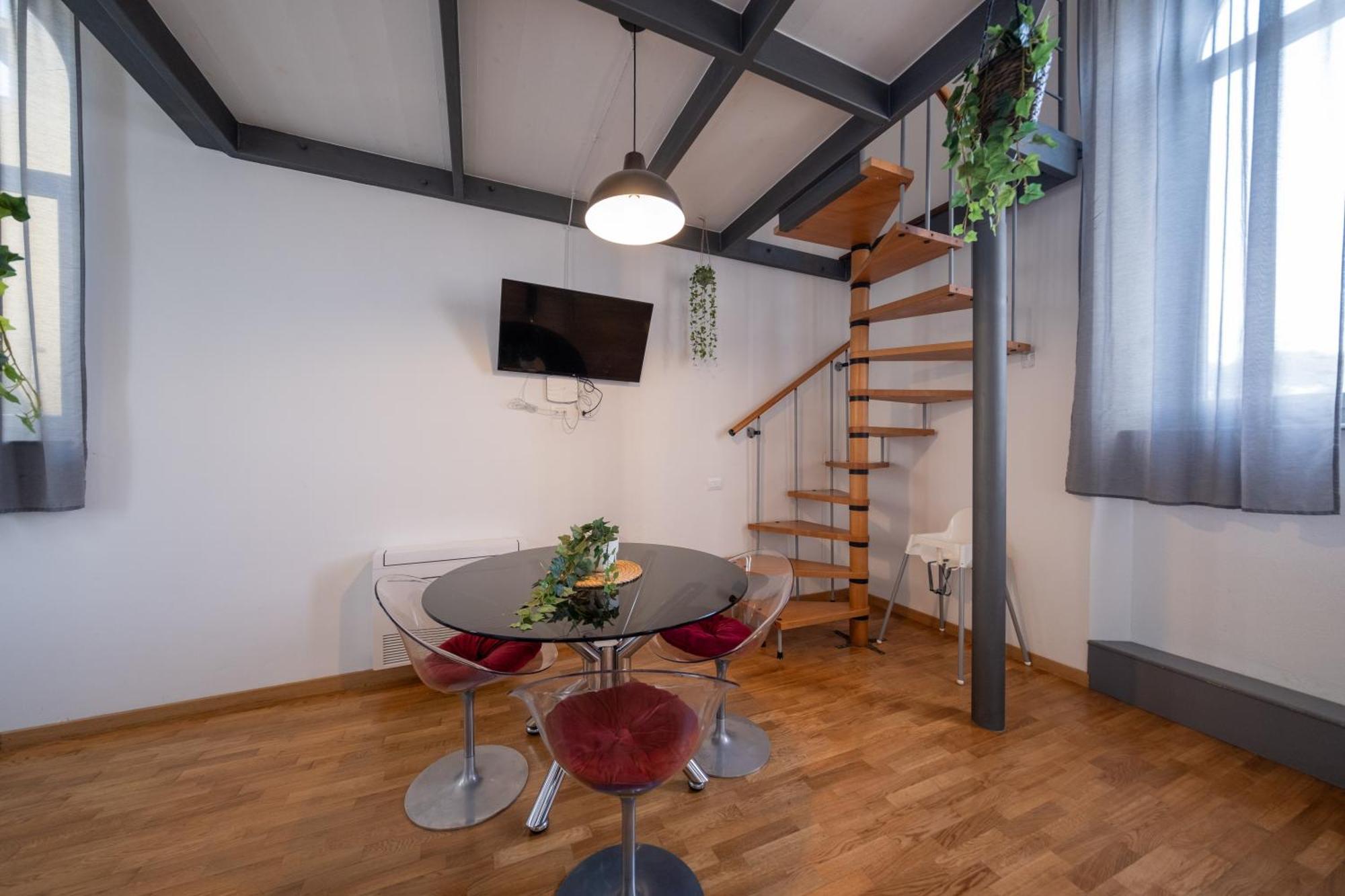 Lungarno Buozzi 7 Apartments Pisa Exterior photo