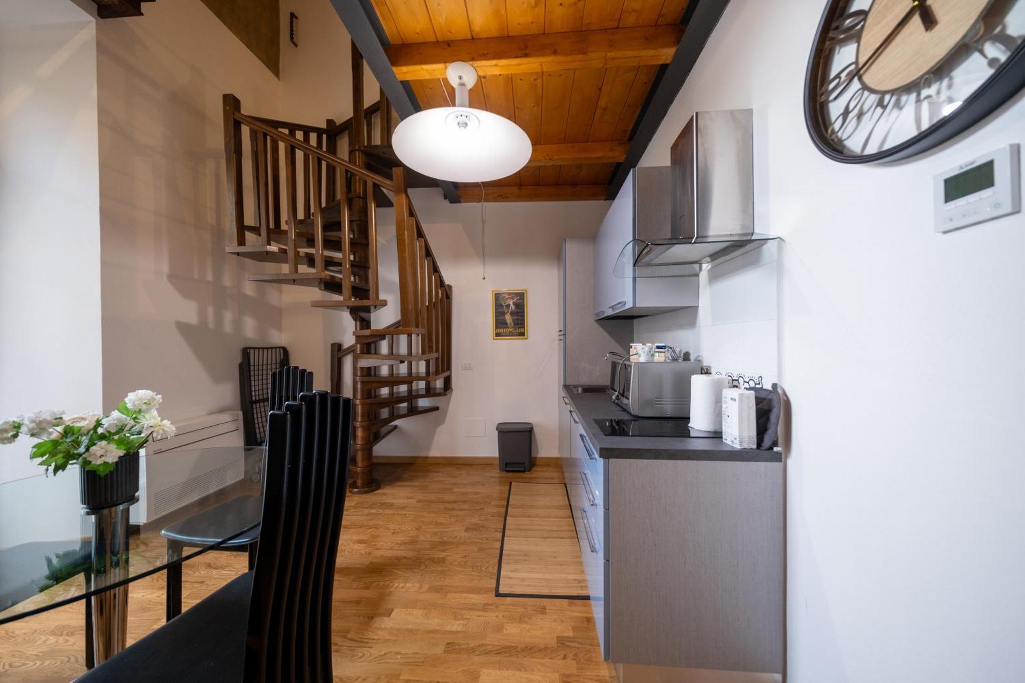 Lungarno Buozzi 7 Apartments Pisa Exterior photo